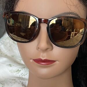 SUNCLOUD Tortoise Shell Sunglasses